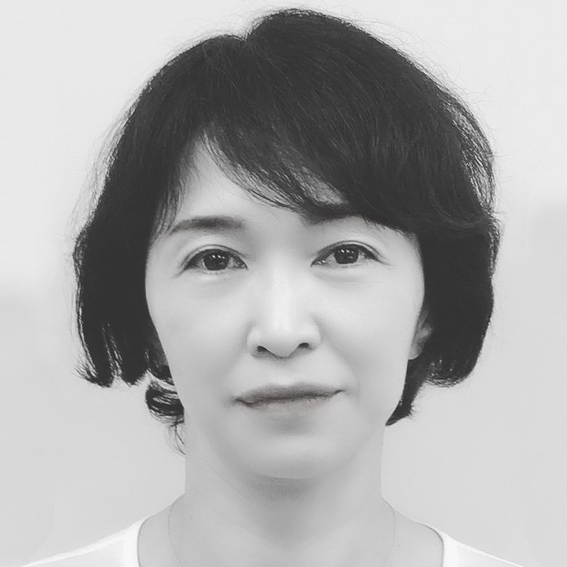 Hiroko Nakamura - Technology Expert by ddrobotec.com